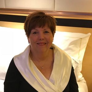 Meet your Posher, Roberta